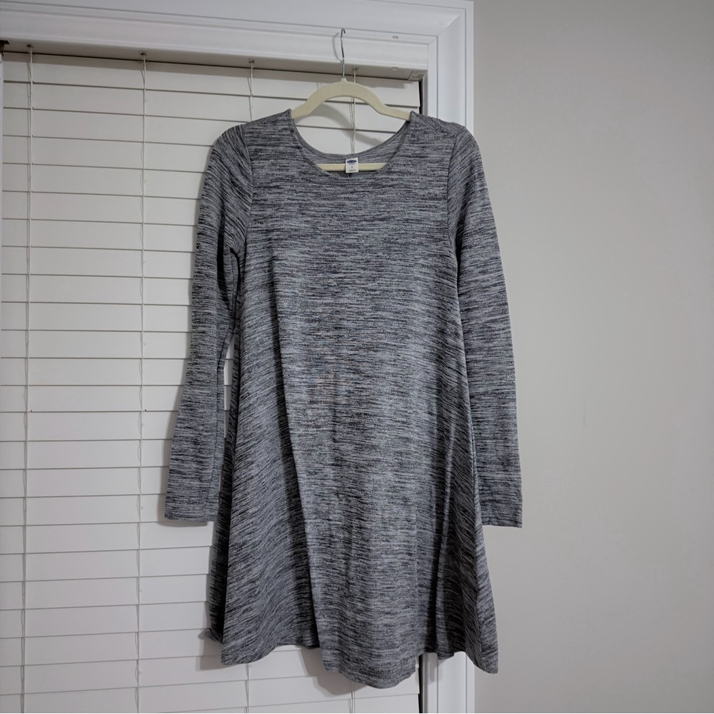 Old Navy Gray Knit Dress